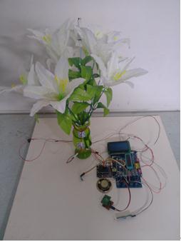 智能塑料花卉