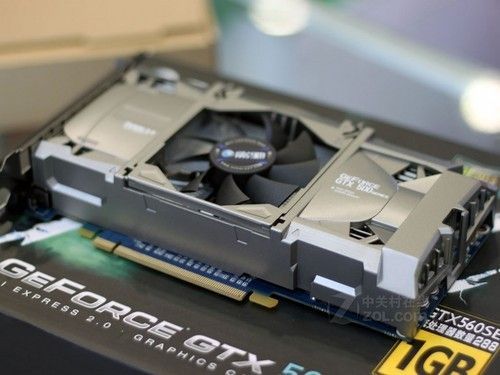 风扇可拆解的影驰GTX560SE黑将