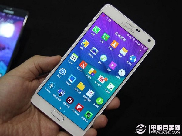 三星Note4正面外观