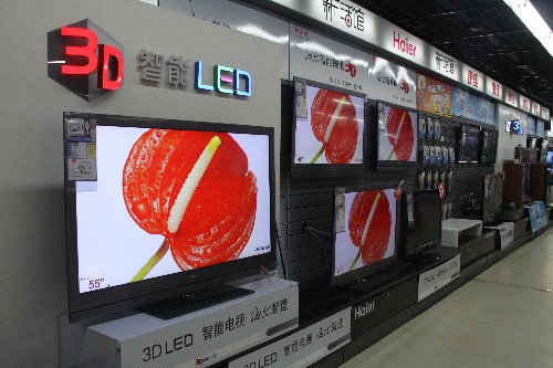 平板电视：高端技术和产品引领未来