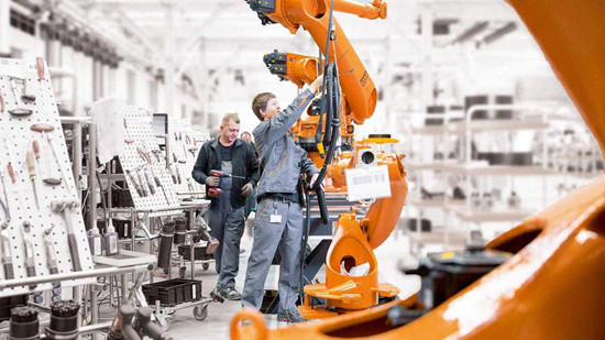 中国成全球最大工业机器人市场