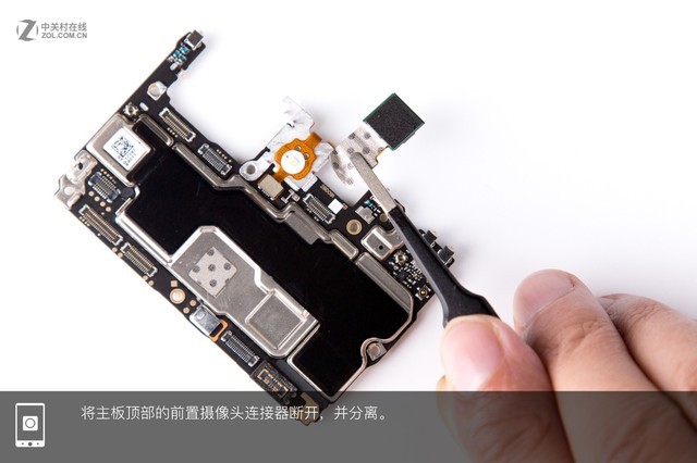 OPPO R15拆解首发 揭秘炫彩外壳之内