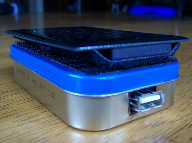 DIY iPhone iPod 太阳能充电器的制作